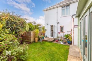 Photo 25- click for photo gallery